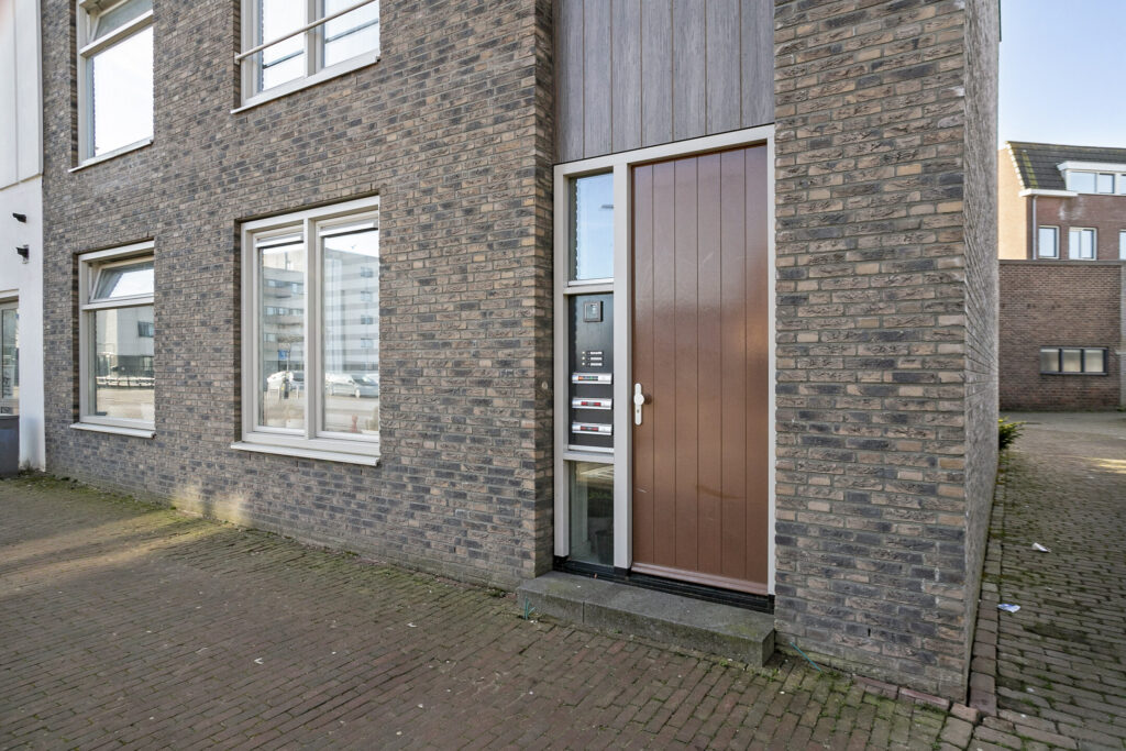 FransHalslaan1B4703GPRoosendaalNL 04